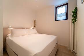 Panorama Lake and Garden