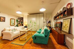 Panorama Lake and Garden