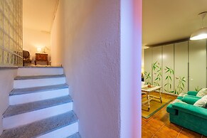 Panorama Lake and Garden