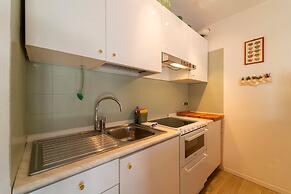 Panorama Lake and Garden