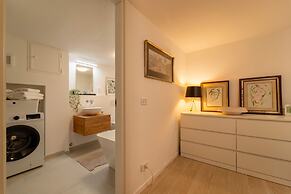 Panorama Lake and Garden