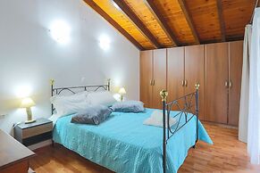 Jokos House in Roda With 2 Bedrooms and 2 Bathrooms