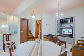 Jokos House in Roda With 2 Bedrooms and 2 Bathrooms