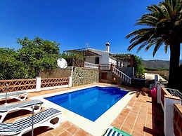 Cortijo Urdiales in Frigiliana