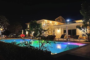 Khao Chi Chan Resort