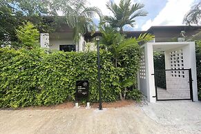 Alisse Stay Phuket Layan