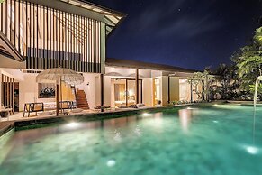 Over Water Villas - Rumah Hutan