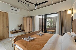 Over Water Villas - Rumah Hutan