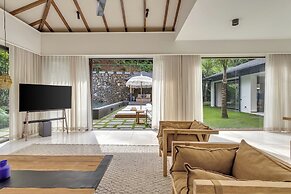 Over Water Villas - Rumah Hutan