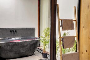 Over Water Villas - Rumah Hutan