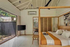 Over Water Villas - Rumah Hutan