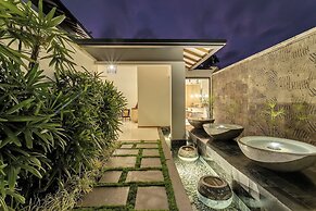 Over Water Villas - Rumah Hutan