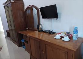 Robbani Edotel Liwa Syariah