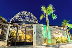 Natura All Seasons Boutique Hotel