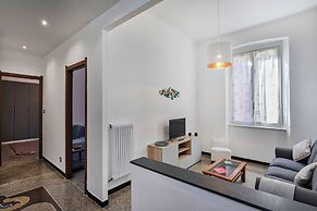 Central & Cozy Apartment