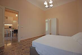Moro Central Apartment