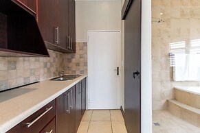 Grace of Blaauwberg Two