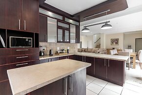 Grace of Blaauwberg Two