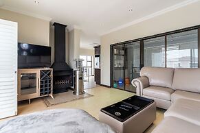 Grace of Blaauwberg Two