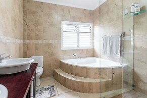 Grace of Blaauwberg Two