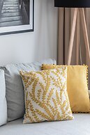 Apartment With Parking & A/C by Renters