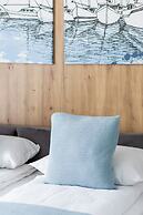 Apartment With Parking & A/C by Renters