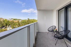 Apartment With Parking & A/C by Renters