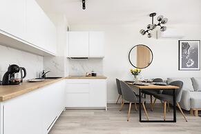 Apartment With Parking & A/C by Renters