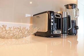 Lakeside Residences by NLA