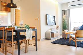 Lakeside Residences by NLA