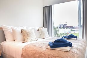 Lakeside Residences by NLA