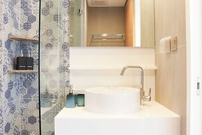 Lakeside Residences by NLA