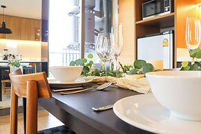 Lakeside Residences by NLA