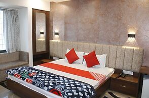 Hotel Satyam Palace