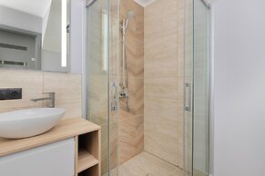 Dom Złota With Parking by Renters