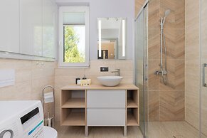 Dom Złota With Parking by Renters