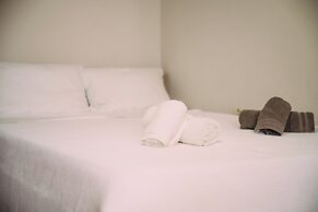 Captain's Spacious House Near The Beach