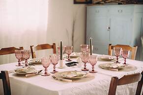 Captain's Spacious House Near The Beach