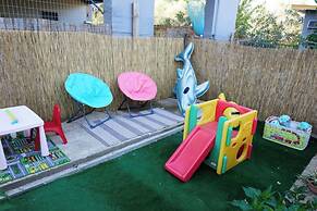 Captain's Spacious House Near The Beach