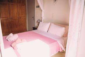 Captain's Spacious House Near The Beach