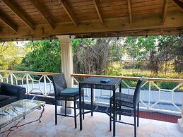 Serenity Oasis Apartment