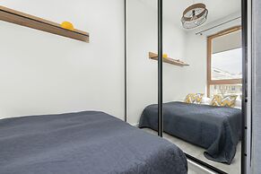 Oś Królewska Wilanów by Renters