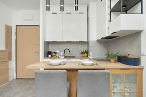 Oś Królewska Wilanów by Renters