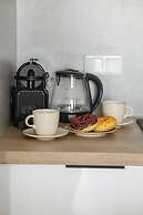 Oś Królewska Wilanów by Renters