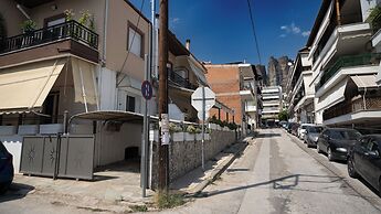 My Home - Meteora Central Apt - 2 BD