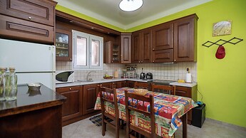 My Home - Meteora Central Apt - 2 BD