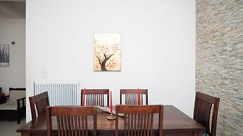 My Home - Meteora Central Apt - 2 BD