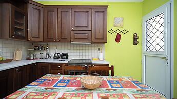 My Home - Meteora Central Apt - 2 BD