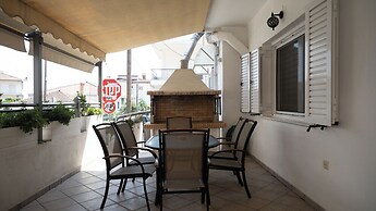 My Home - Meteora Central Apt - 2 BD