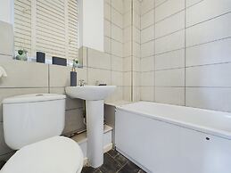 Charming Studio With Free Parking in Chelmsford